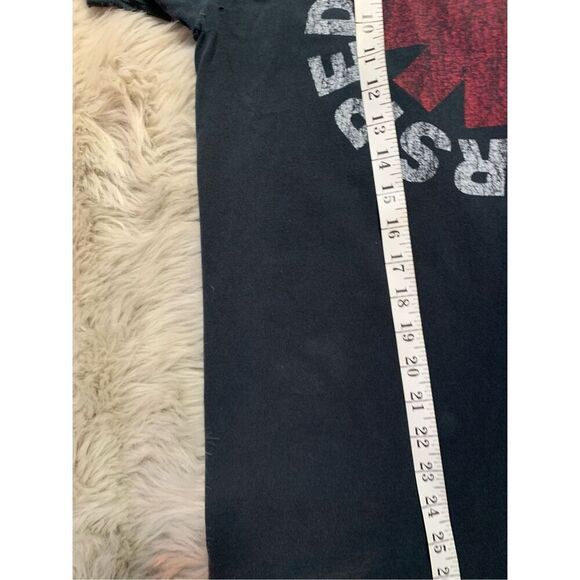 Bravado Women’s Red Hot Chili Peppers Tee Large - Picture 9 of 9